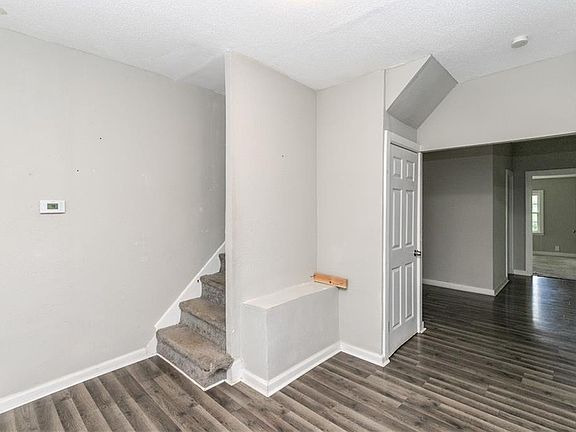 2nd image of 5605 E 36th St