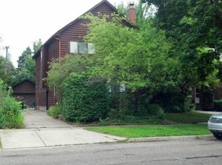 692 W Frank St, Birmingham, MI 48009