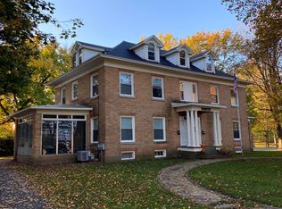 123 W Jenkins St #1, Oneida, NY 13421