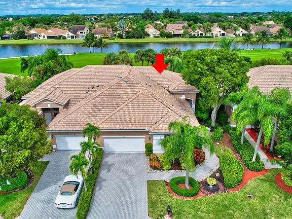 3rd image of 6923 Cairnwell Dr