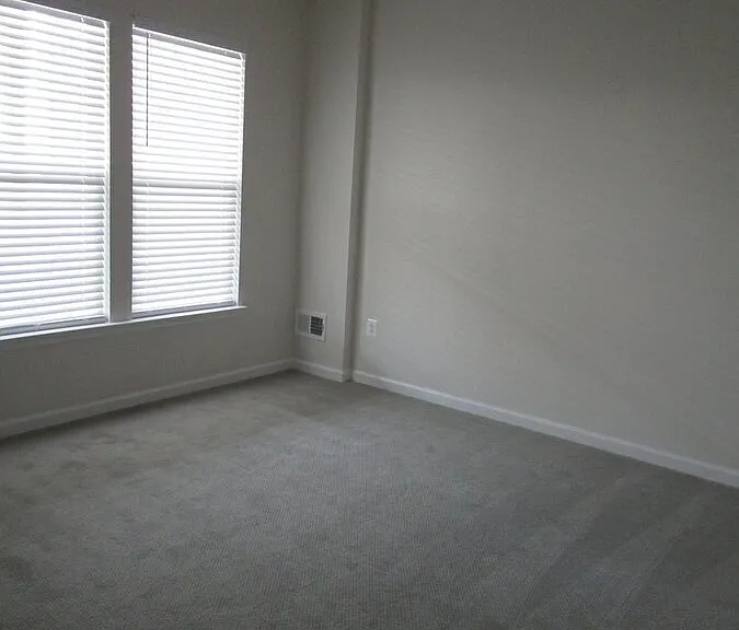 8269 Meadowood Dr — Photo 8