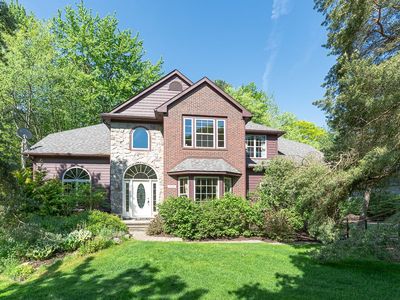7914 Brookwood Dr, Clarkston, MI, 48348