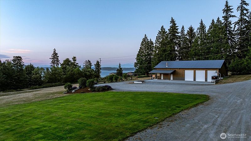 3rd image of 3807 Taylor Road