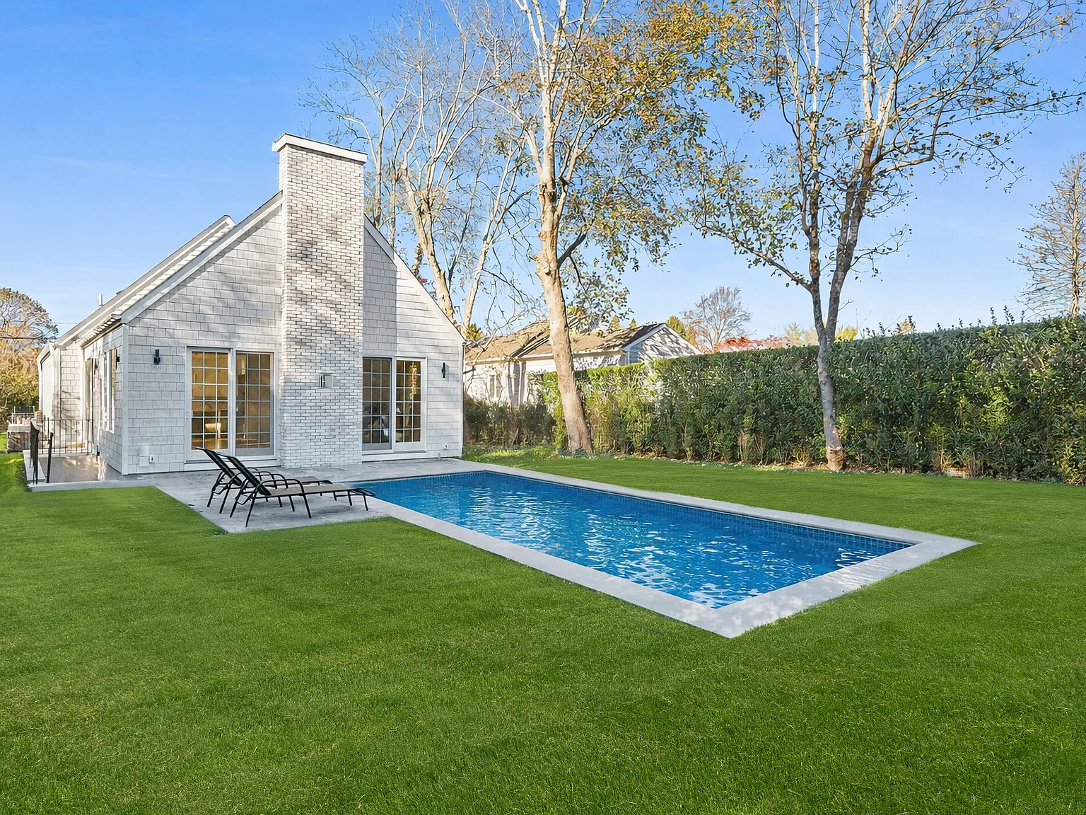 Brand New & Chic Southampton Village Rental — Photo 2