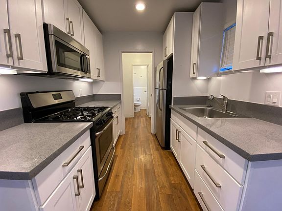 2nd image of 1062 Luther Ave