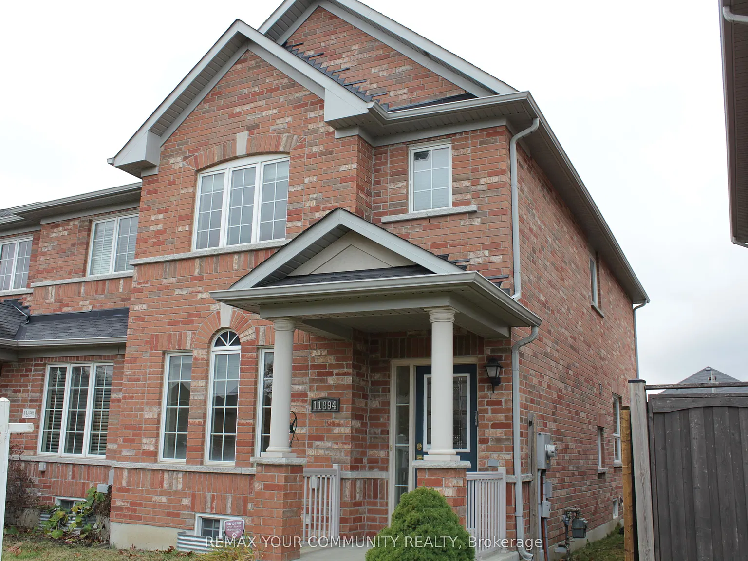 3 bed, $3,300 — Photo 1