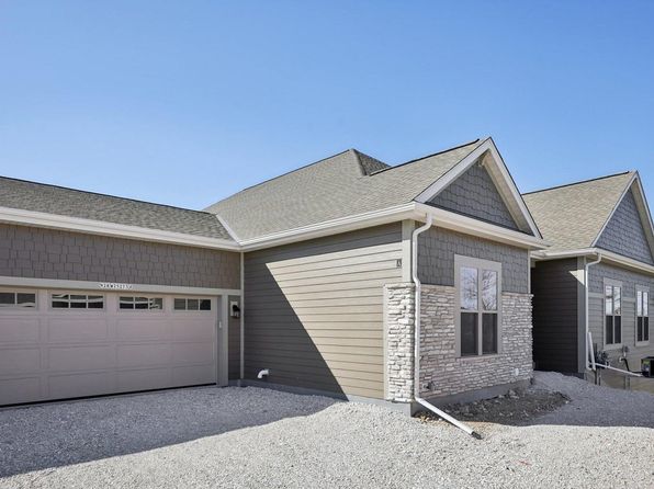 N28W25273 Parkway Ridge CIRCLE -A Bldg 13 Unit 48, Pewaukee, WI 53072