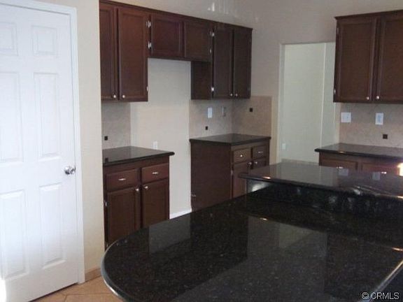 5th image of 1701 Pleasant Hill Dr