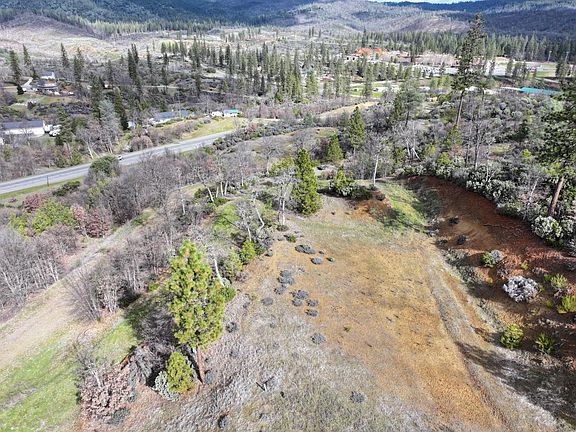 2nd image of 160 Trinco Rd