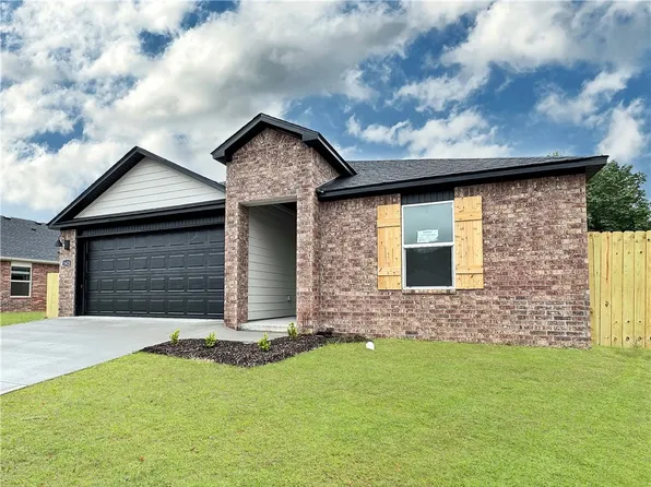 1623 Ridgeview Dr, Springdale, AR 72764