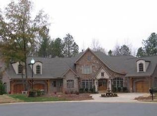 216 Whiterock Dr, Mount Holly, NC 28120