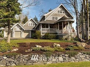 1078 Aaron Ave, Bainbridge Island, WA