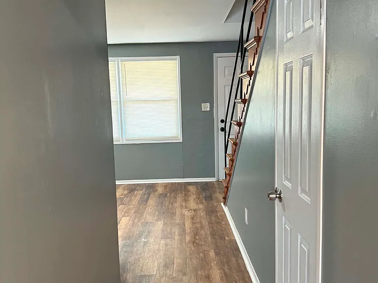 7919 Baltimore St — Photo 4