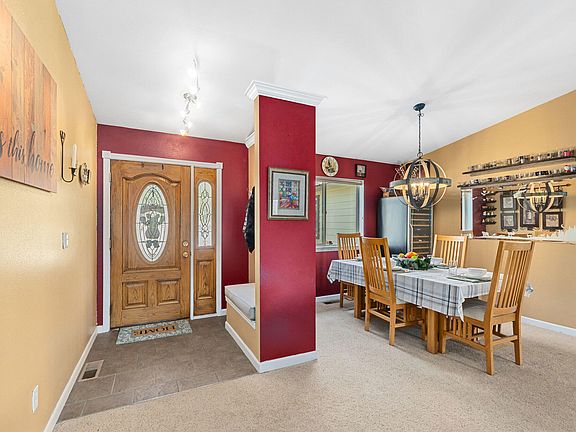5th image of 1344 Pine Crest Way