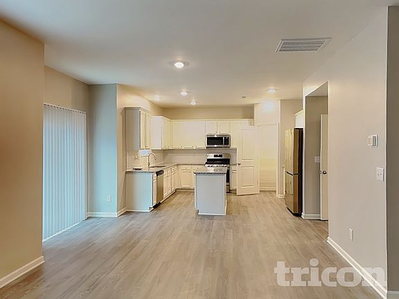 4th image of 7024 Wheyfield Dr