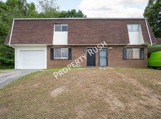 2323 Green Forest Dr #B, Chattanooga, TN 37406