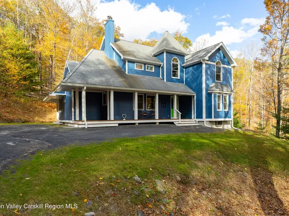 68 Cooper Hollow Road, Bearsville, NY 12409