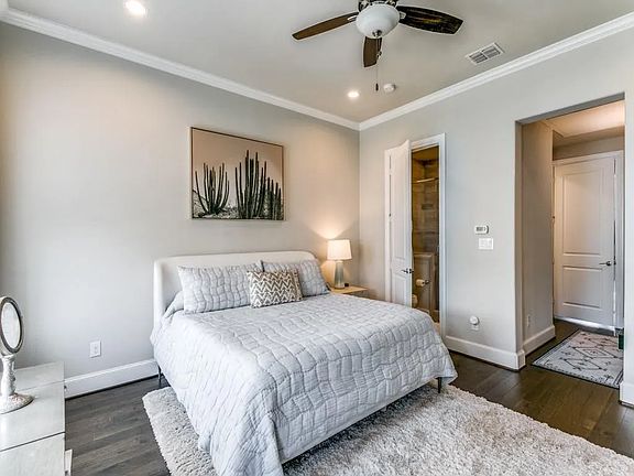 3rd image of 7333 Valley View Ln #704