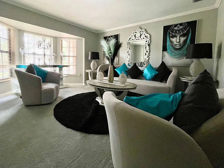 1102 S Sugartree Dr — Photo 26