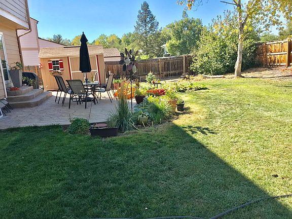 Beautiful-huge backyard 