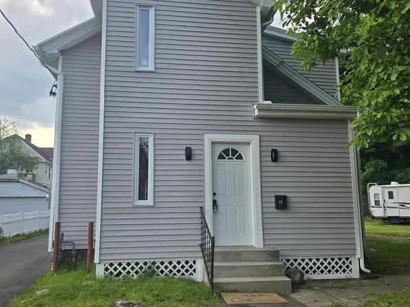 19 Jamaica Street, Bristol, CT 06010