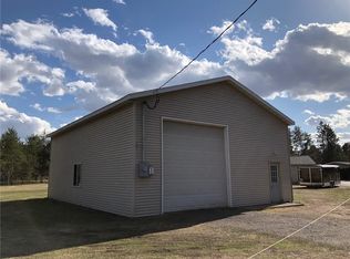 9893 N Fairway Dr, Hayward, WI 54843