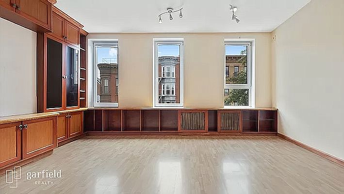 1st image of 448 7th Ave #3