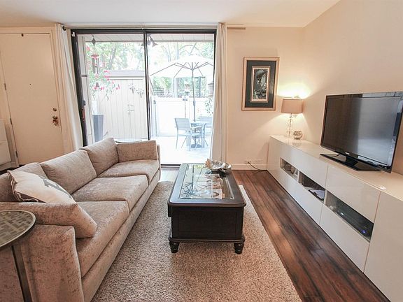 2nd image of 516 Woodside Oaks APT 5