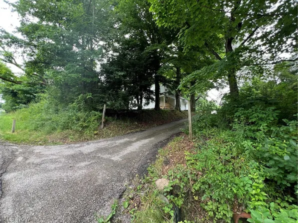 14681 Lisbon Rd, Salem, OH 44460