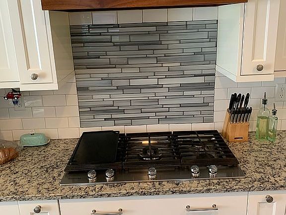 2nd image of 306 N 2700 E