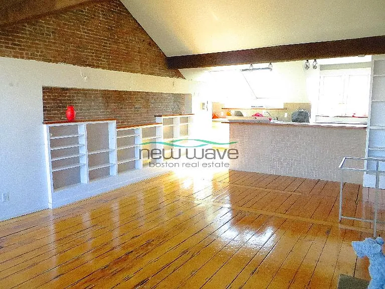 601 Tremont St #4 — Photo 11