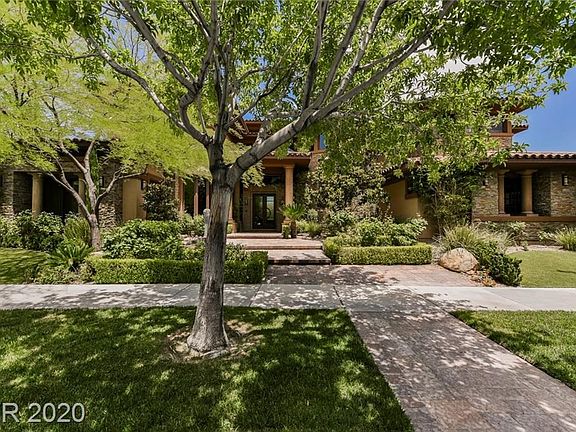2nd image of 12 Vintage Canyon St