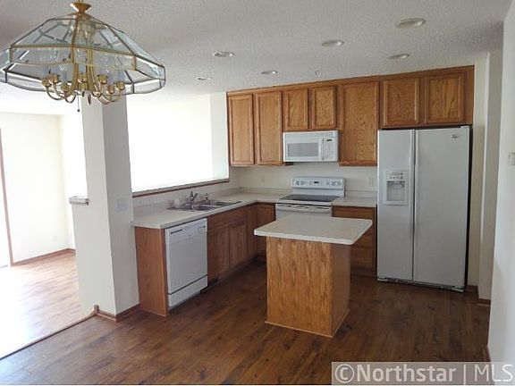 2nd image of 5066 Fountain Ln N