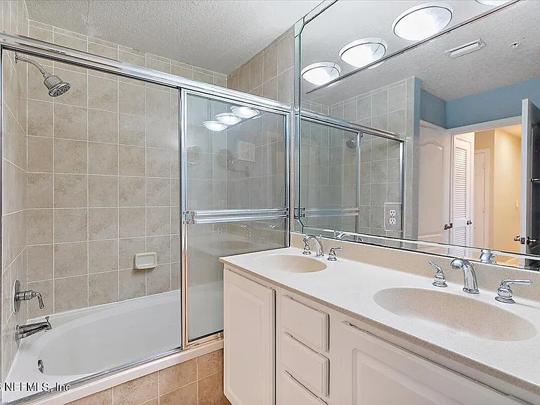 108 Laguna Villas Blvd #D34 — Photo 10