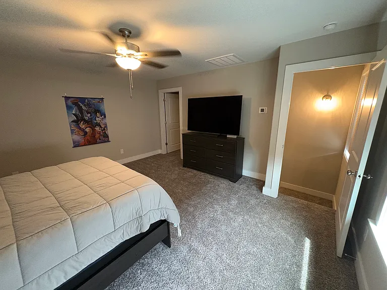 6042 Peregrine Ln — Photo 27