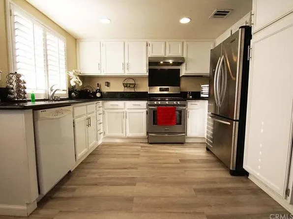 6057 Miles Ave, Huntington Park, CA 90255