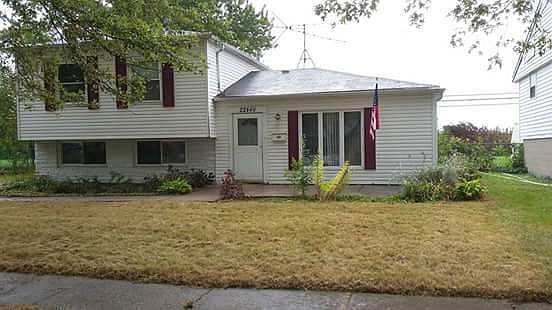 1st image of 22449 Yates Ave