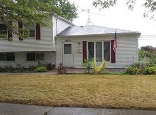 22449 Yates Ave, Sauk Village, IL