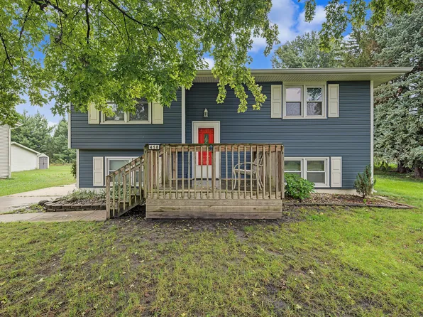 418 2nd St SE, Bondurant, IA 50035