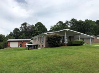 821 Summers Rd, Valdese, NC 28690