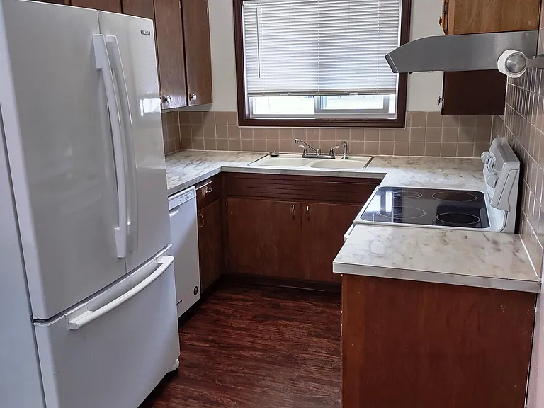 1517 N Marguerite Rd — Photo 6