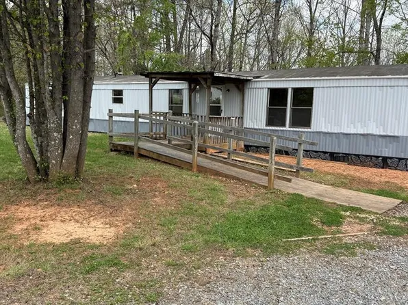 303 Flatridge Rd, Cana, VA 24317