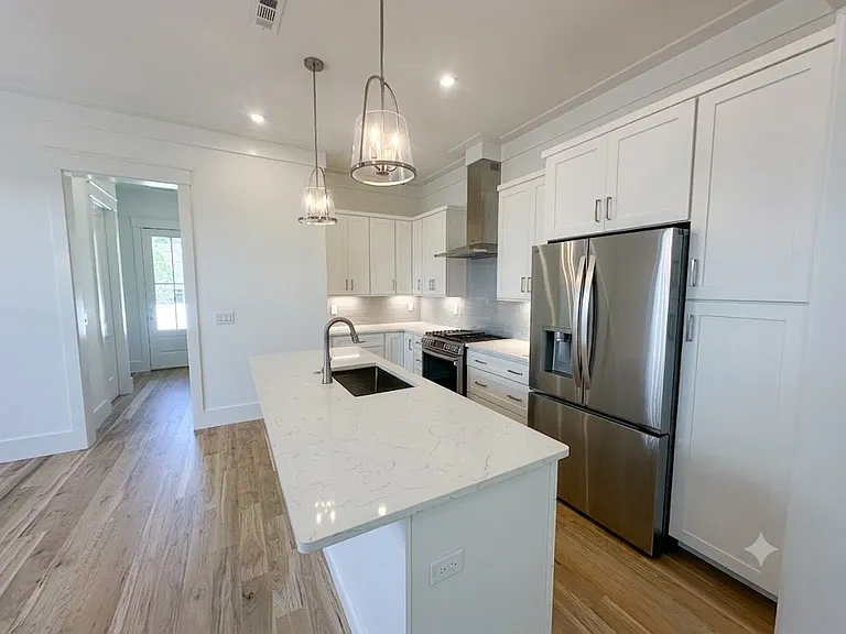 420 Waight St — Photo 14