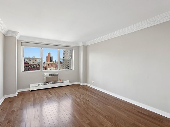 4th image of 340 E 80th St Penthouse K