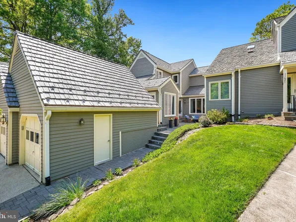 11619 Chapel Cross Way, Reston, VA 20194