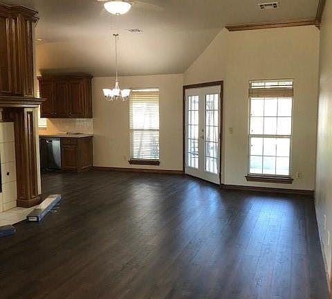 4th image of 339 Harvest Hills Dr