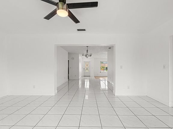 4th image of 5317 SW 120th Avenue