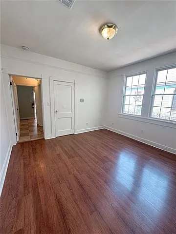1221 Poland Ave — Photo 11