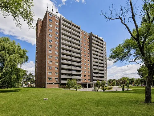 50 Driftwood Ave #205 Photo 1