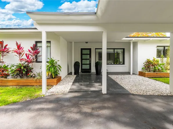 7970 SW 122nd St, Pinecrest, FL 33156